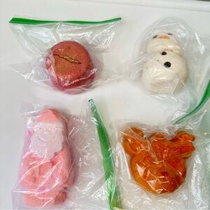 Lush 4pc Winter Time Bath Bomb & Bubble Bar Set
